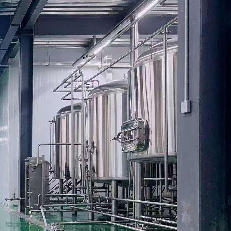 成安精酿啤酒设备